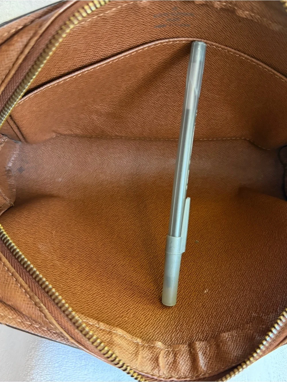 💓Louis Vuitton Monogram Orsay Clutch Bag